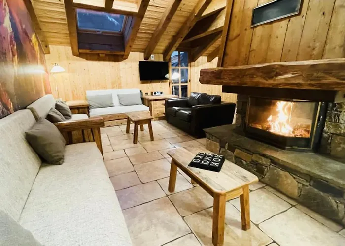 לינה וארוחת בוקר K120 - Village Du Praz - 3*